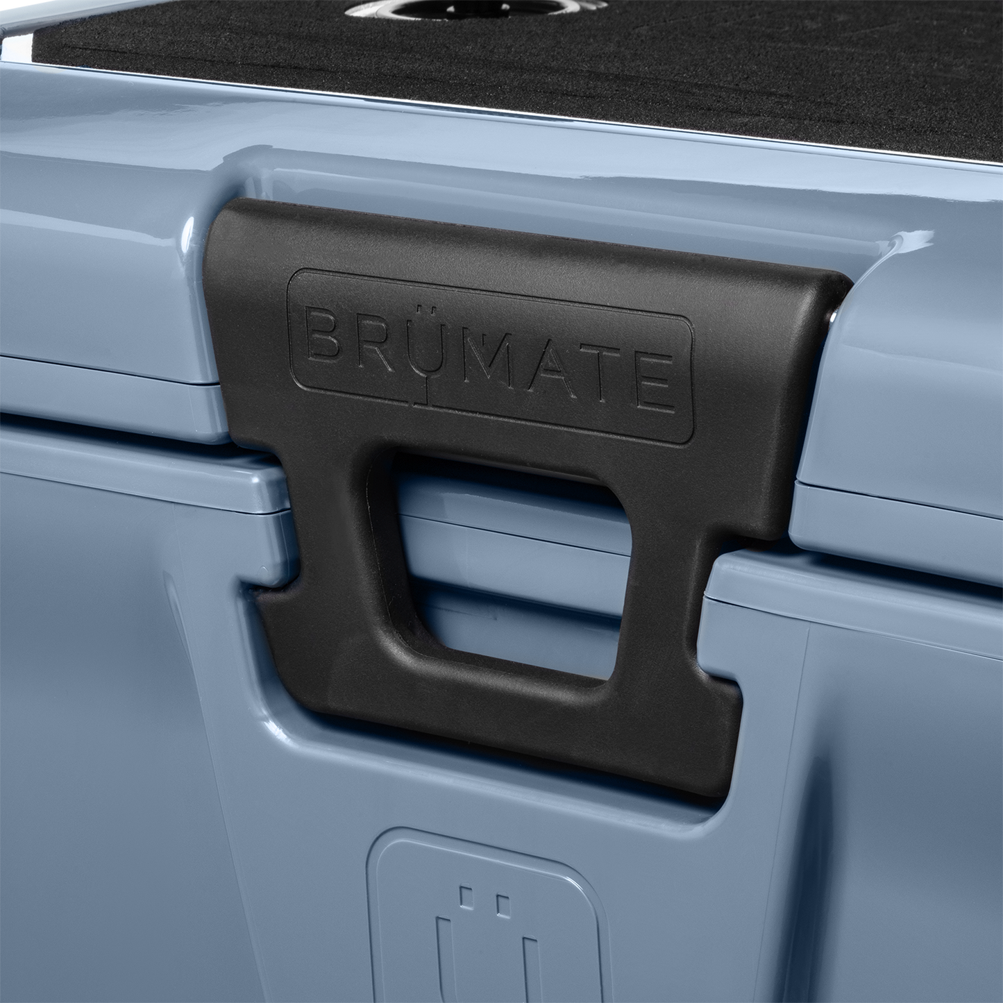 brutank-20qt-p7 BruTank-20-Denim-Latch.png