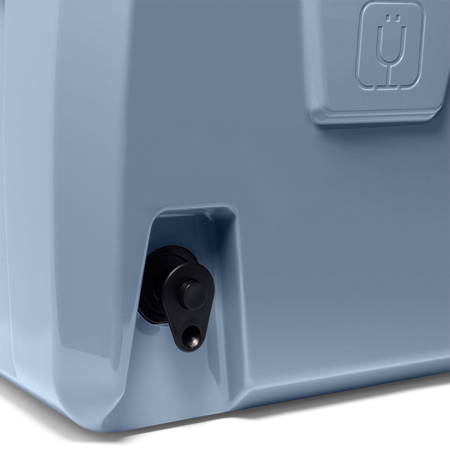 brutank-20qt-p7 BruTank-20-Denim-Tap.png