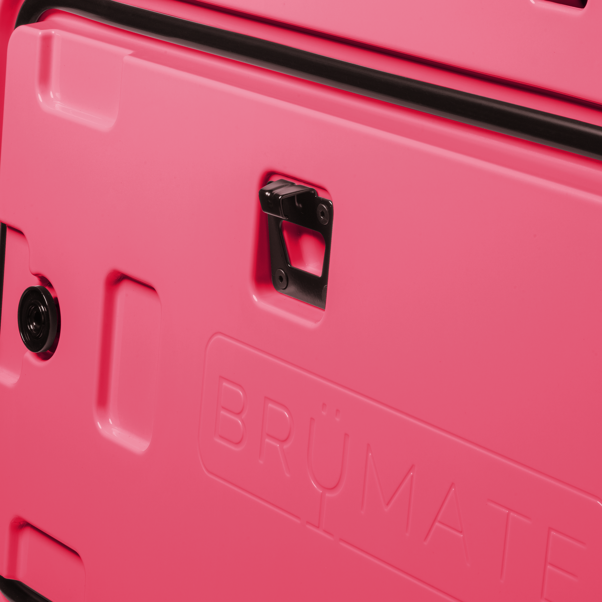 brutank-b5 brutank-55qt-neonpink-bottle-opener.png