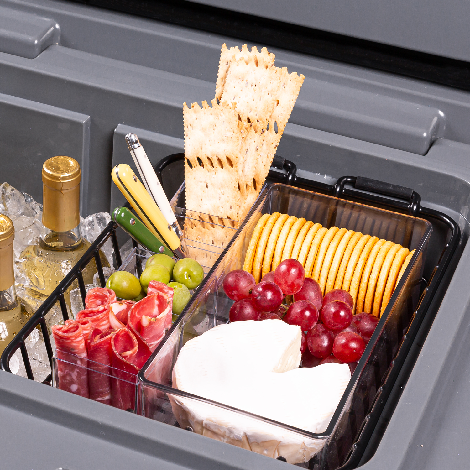 brutank-35qt-55qt-dry-rack-v4 brutank-dry-rack_accessory_alt-1.png